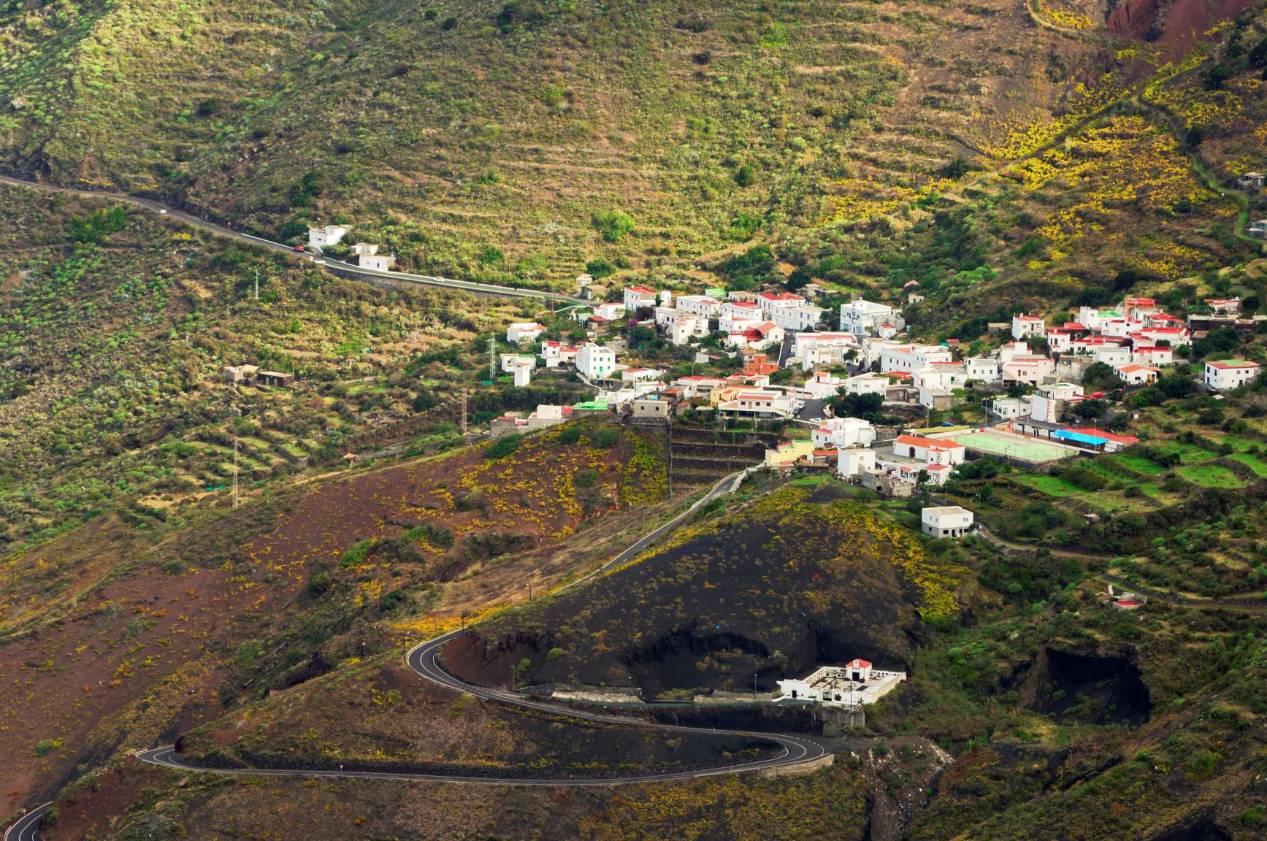 El Ayuntamiento de La Frontera mejora la red de abastecimiento de agua de Sabinosa